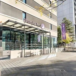 Отель Premier Frankfurt Westend