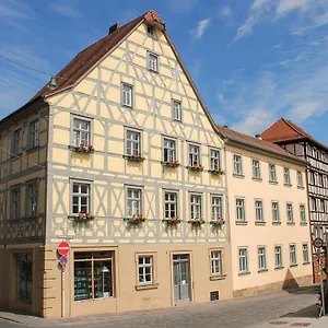https://altstadtpalais-im-sand.com-bavaria.com