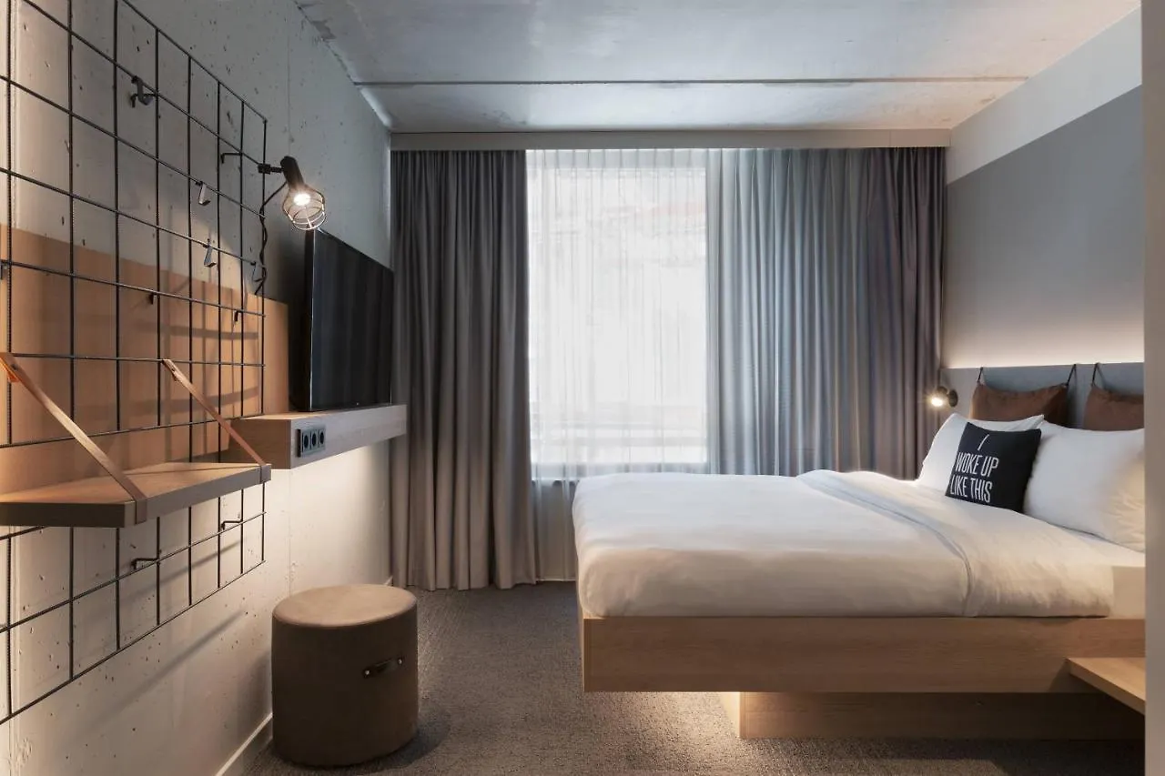 *** Hotel Moxy Frankfurt City Center Frankfurt am Main Germany