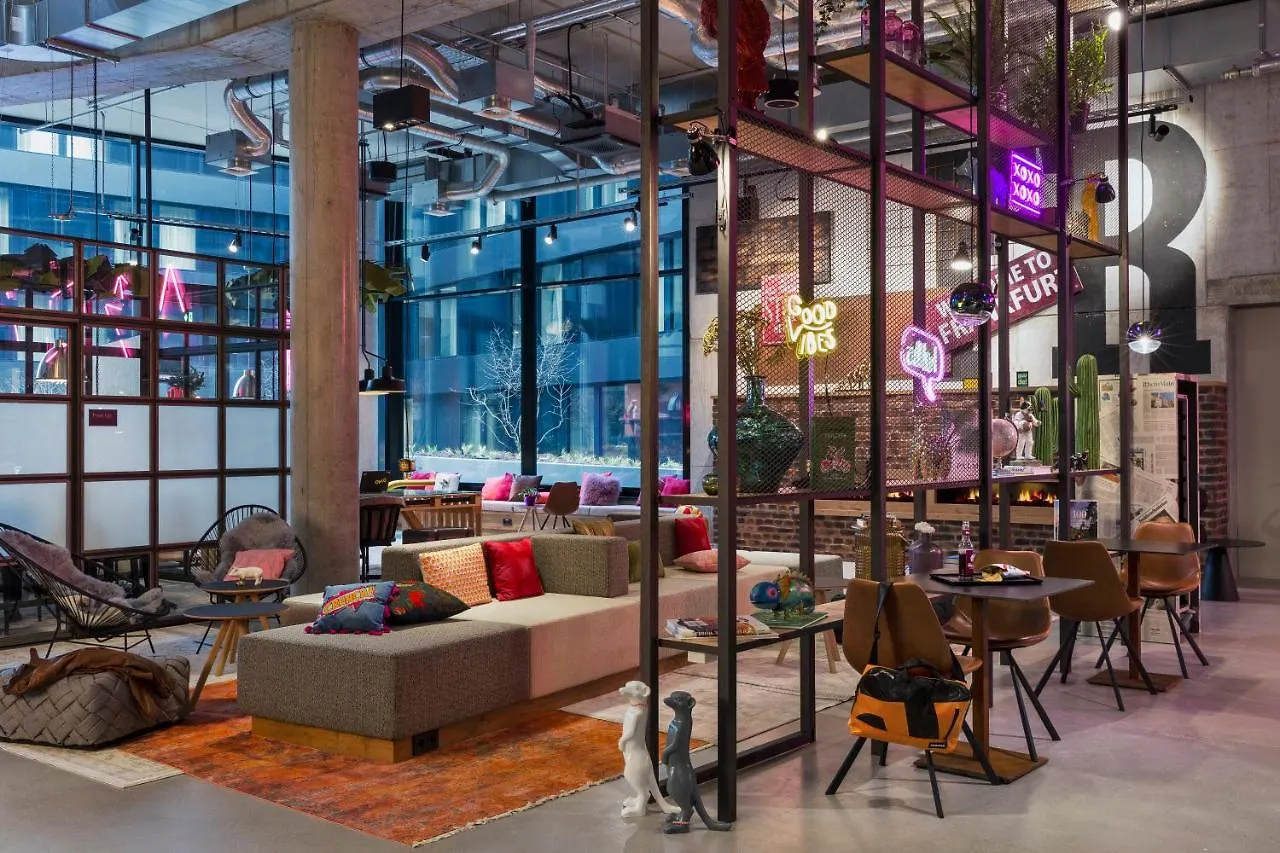 Moxy Frankfurt City Center Frankfurt am Main